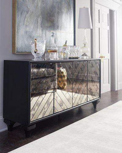 Is Mirrored Furniture still on-trend? All your questions about Mirrored Furniture and all that shimmers