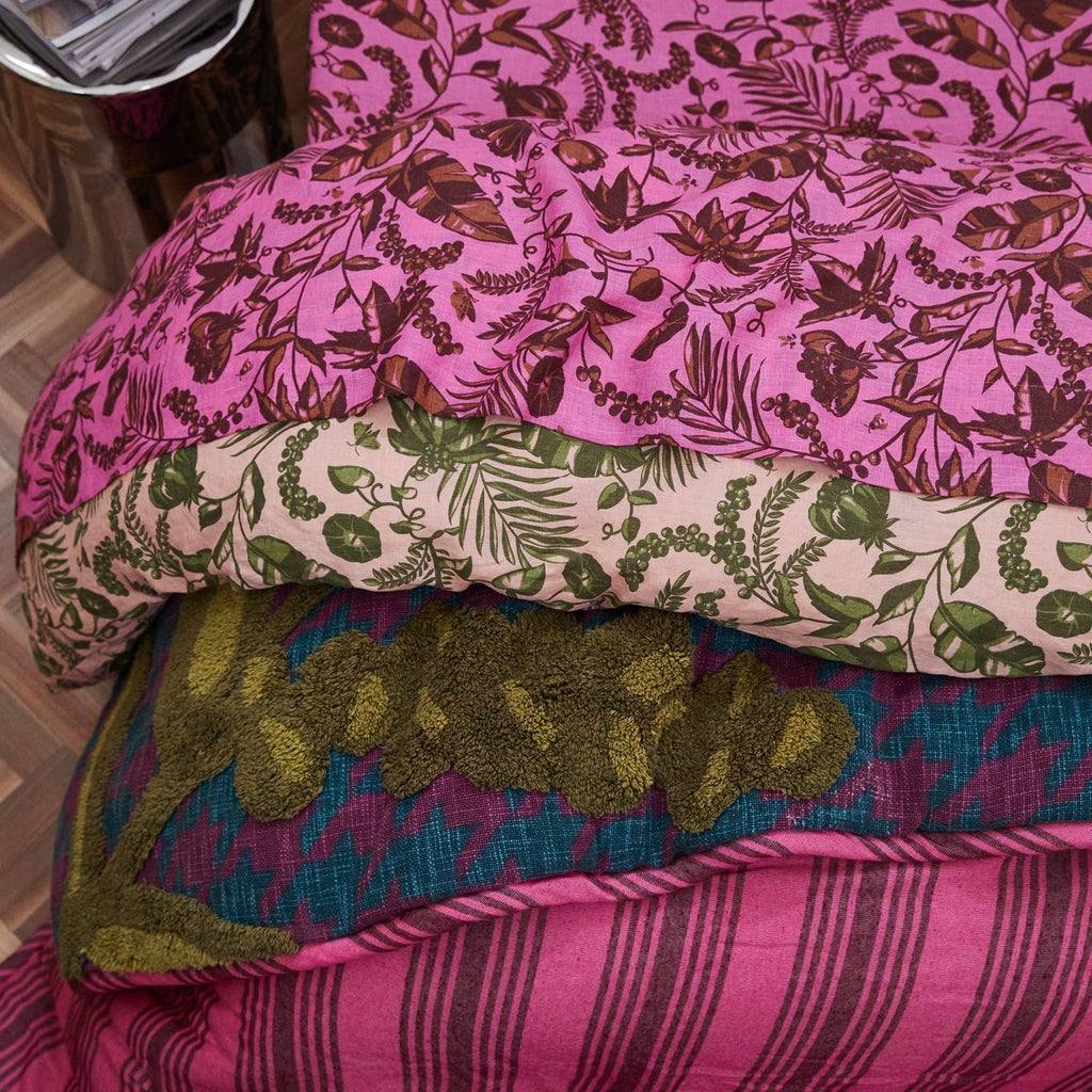 Blankets Safia Tufted Bedcover