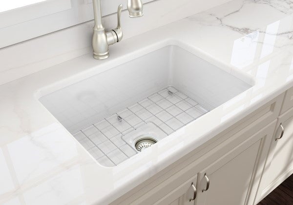 Kitchen Sinks Turner Hastings Cuisine 68 x 48 Fireclay Single Sink - White