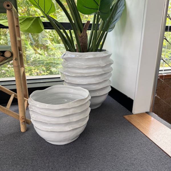Pots & Planters Mode Ribbed Planter Medium