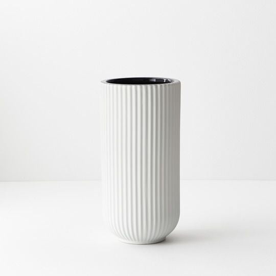 Vases White / 24cmh x 12cmd Vase Annix